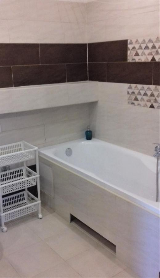 Apartament Z Kominkiem I Wanna Истебна Экстерьер фото